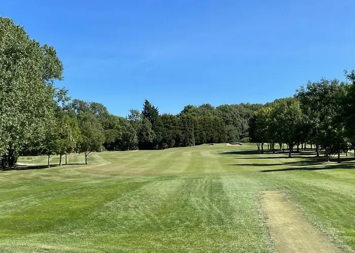 Half Moon * Middlesbrough