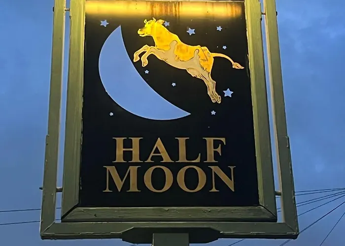 Half Moon